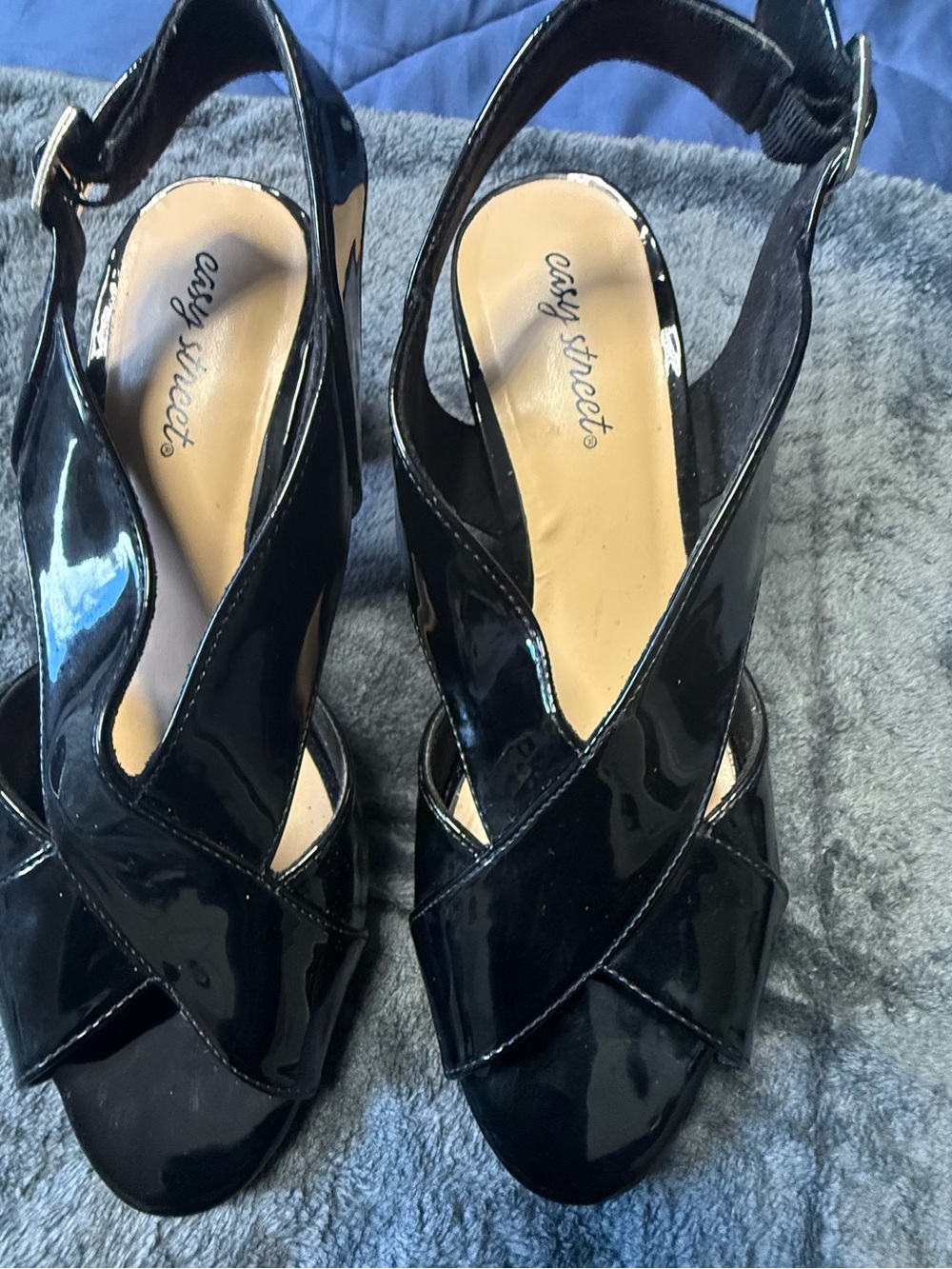 easy street Black Patent Crisscross Slingback Heels